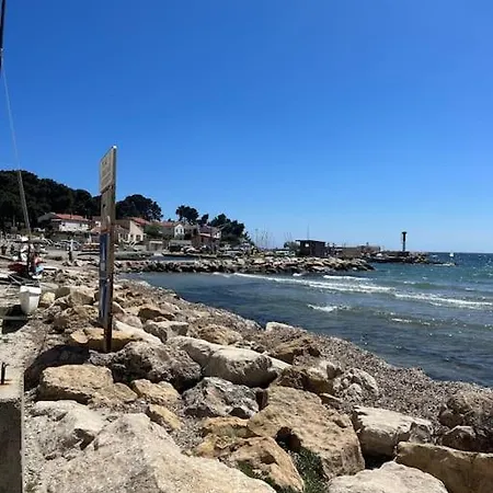 Les Pieds Dans L'eau 아파트